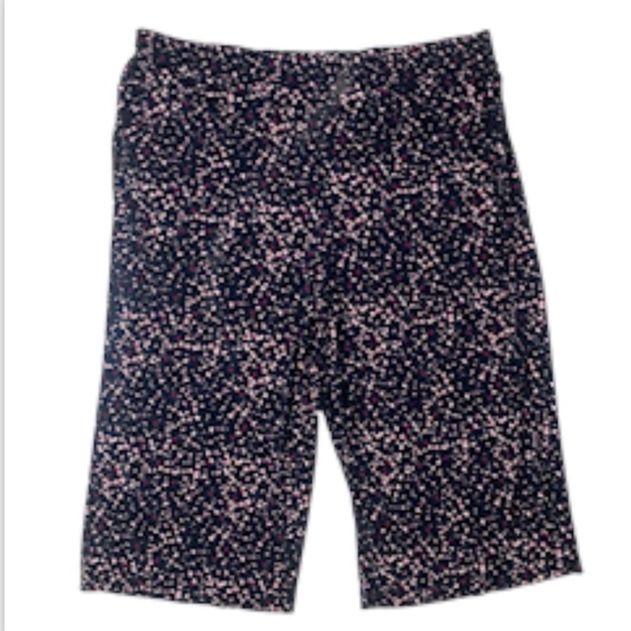 NEW Torrid Pull-On Wide Leg 26 Crop  Studio Knit Hearts Comfy Slinky - Picture 2 of 10